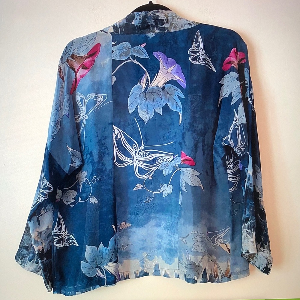 Citron Blue Floral Sheer Kimono - Picture 2 of 9